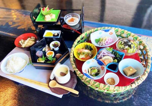 <���ʽ�> ������5��  ����̣  ����ȭ2��  ����ʪ  ������  ������ʪ  ���ݤ�ʪ  ����ʪ  �������  ���衼�����  ����ʪ  ������  ��̣��������13�ʡʢ��������᡼�� / ��ȯ���ڤӻ���������ˤ�����������Ƥ��ѹ��ˤʤ��礬����ޤ�����